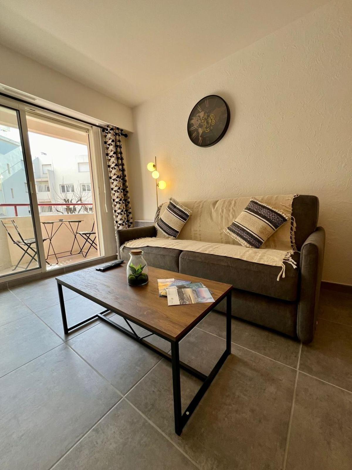 Studio Climatise, Cosy Et Calme Au Centre Ville Αντίμπ Εξωτερικό φωτογραφία