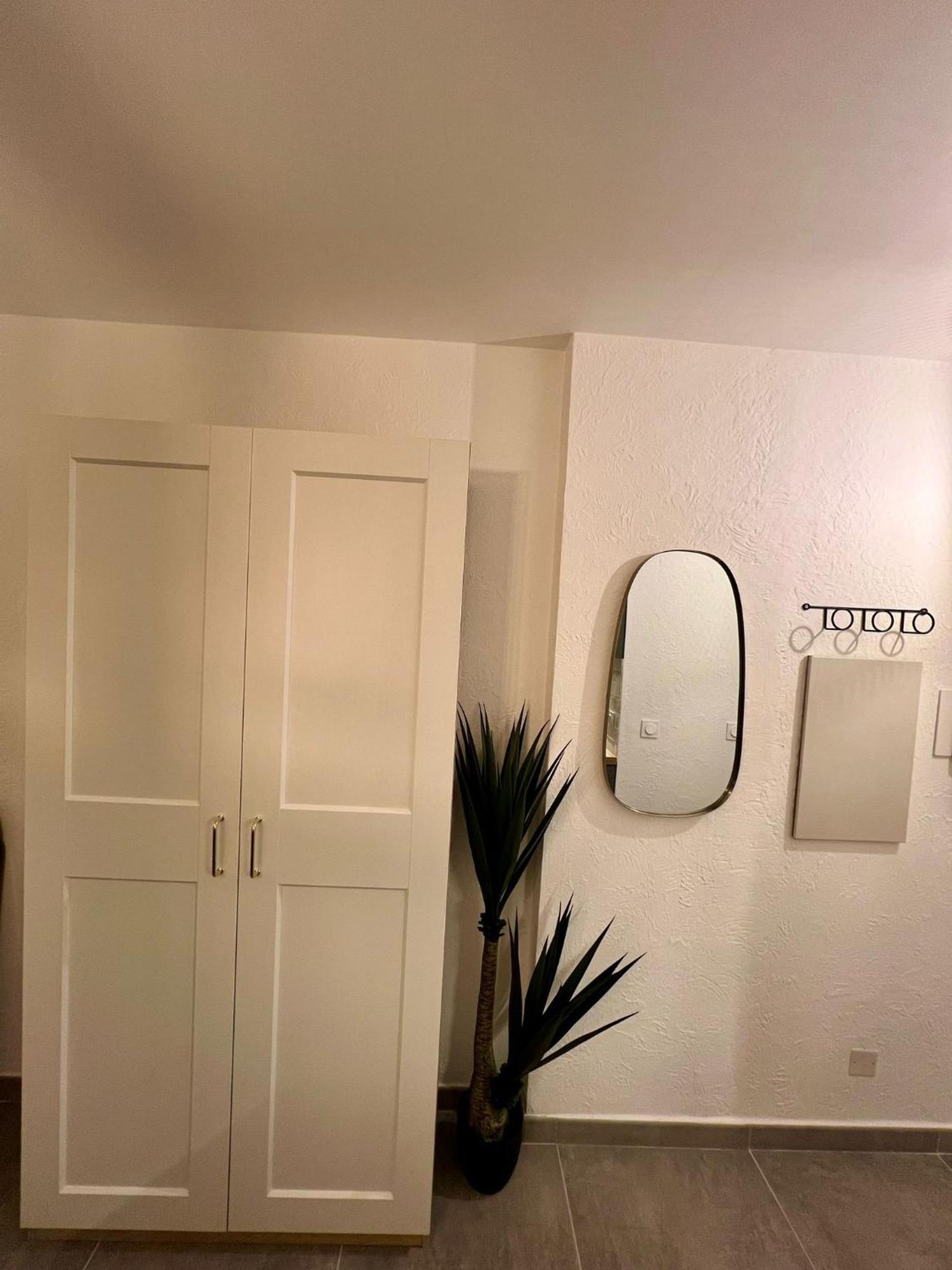 Studio Climatise, Cosy Et Calme Au Centre Ville Αντίμπ Εξωτερικό φωτογραφία